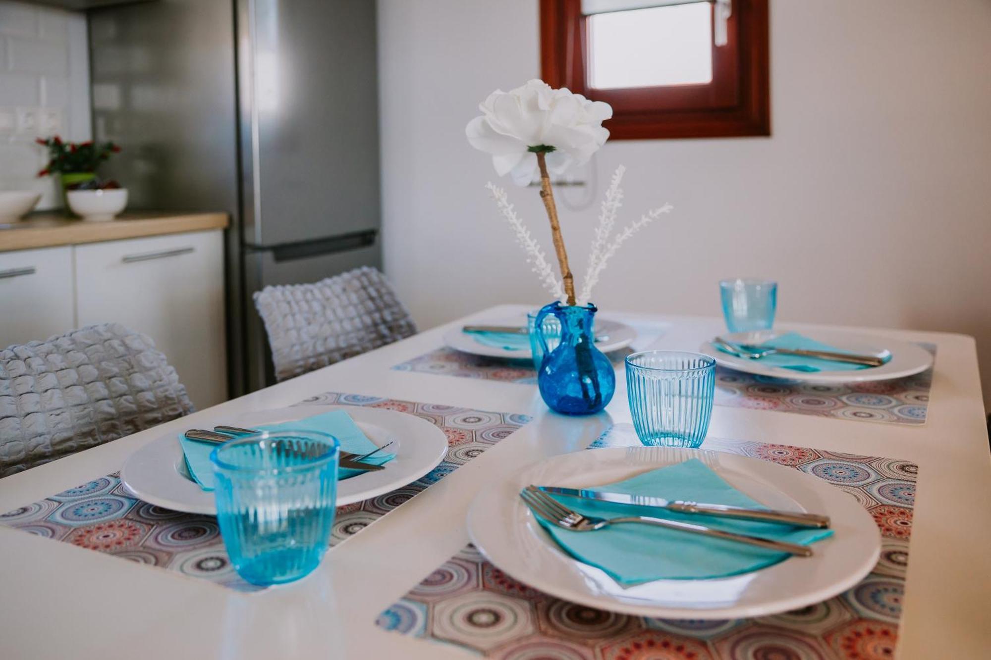 Sun Stories Suites Vóthon Dış mekan fotoğraf