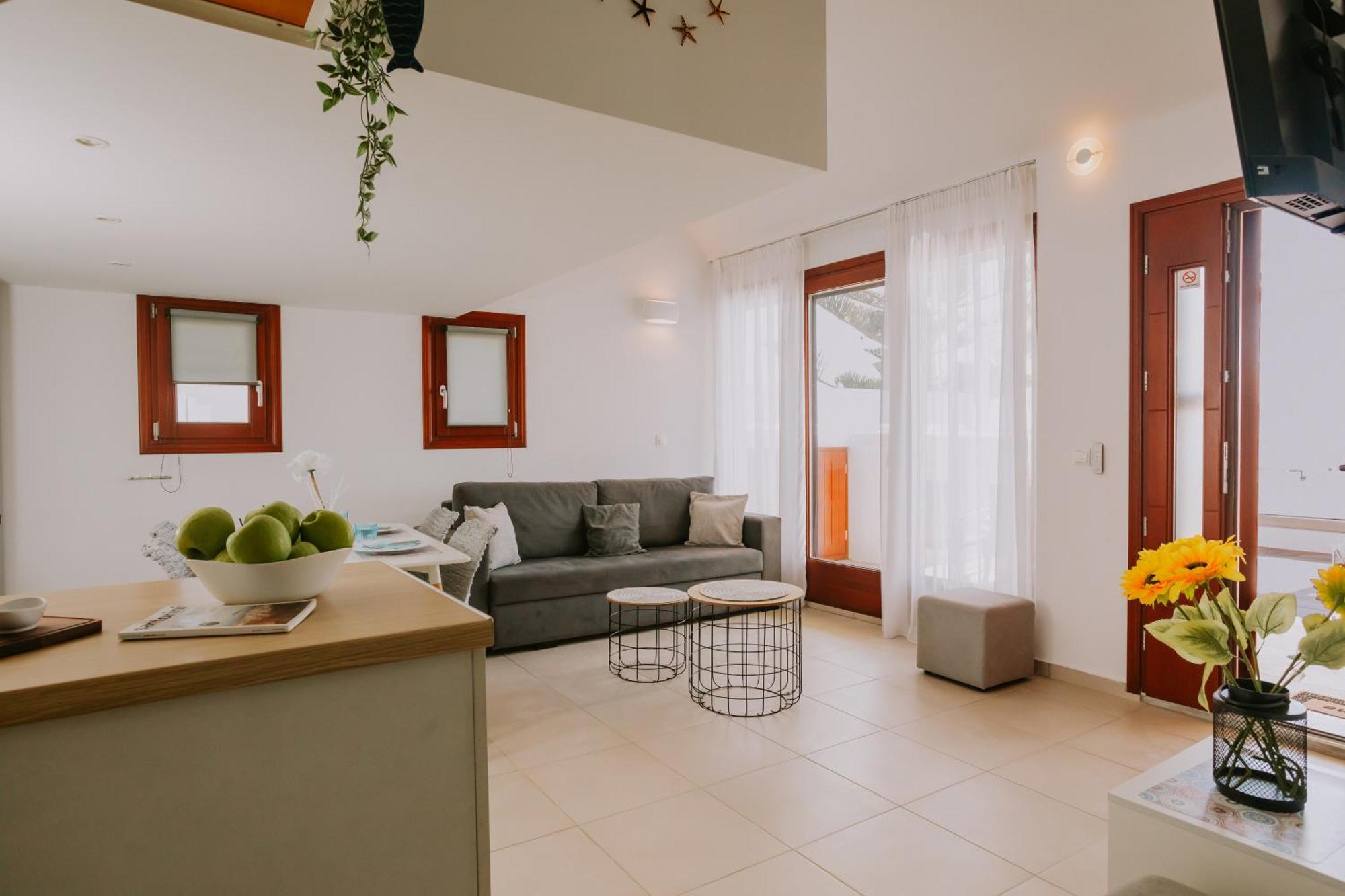Sun Stories Suites Vóthon Dış mekan fotoğraf