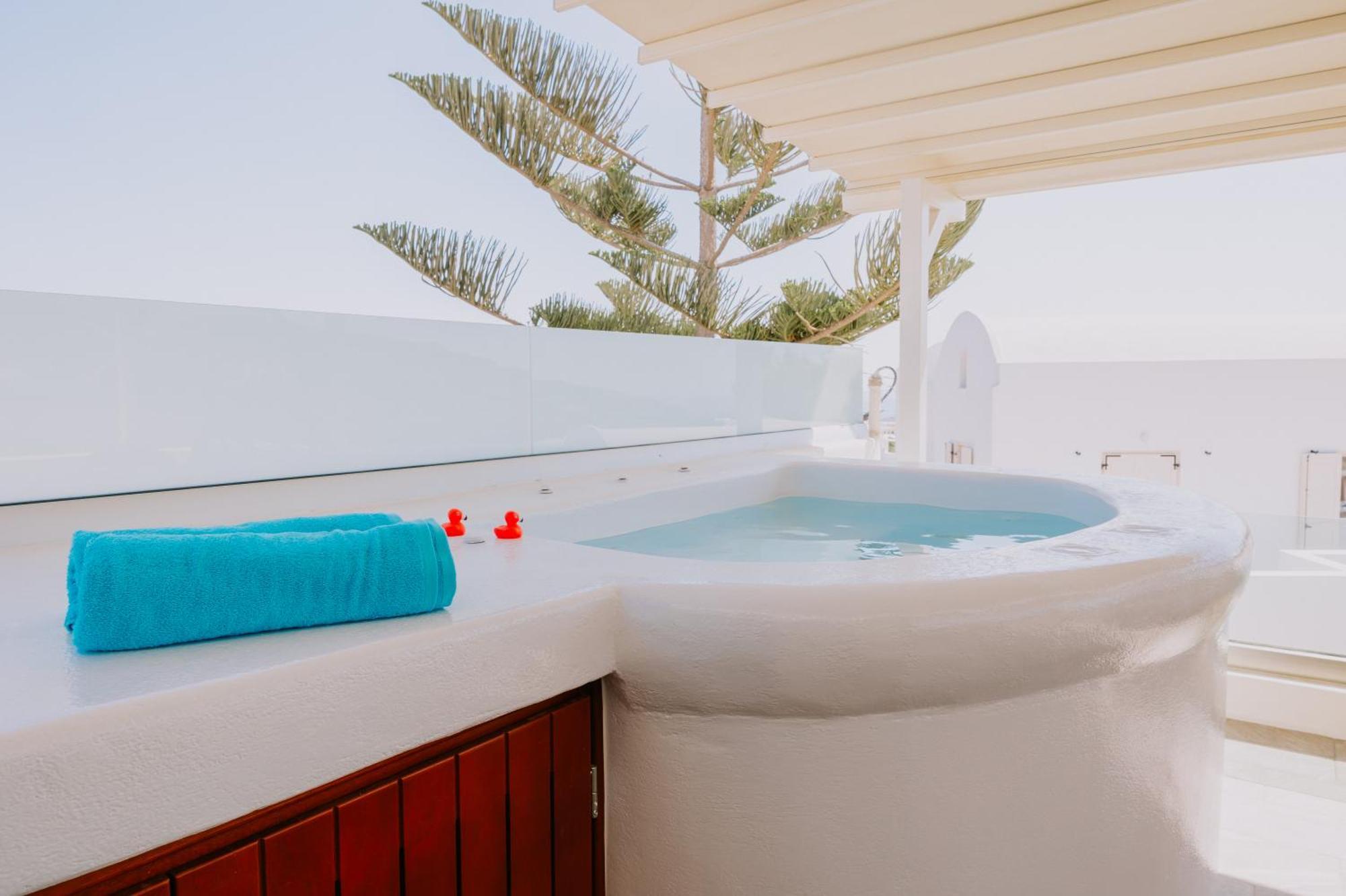 Sun Stories Suites Vóthon Dış mekan fotoğraf